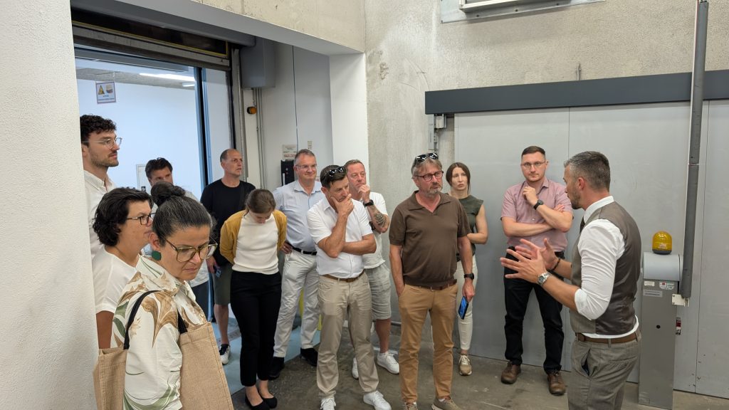 Führung durch das Logistikzentrum der Universitätsklinik - Foto: UAW